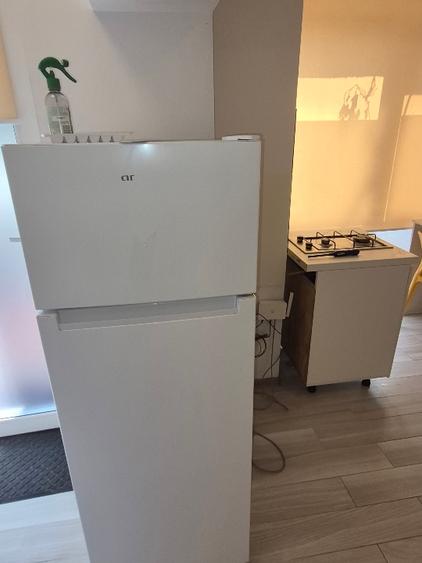 Studio mobilat/utilat, centrală gaz, AC, wi-fi, TVsmart,baie+bucătărie proprii