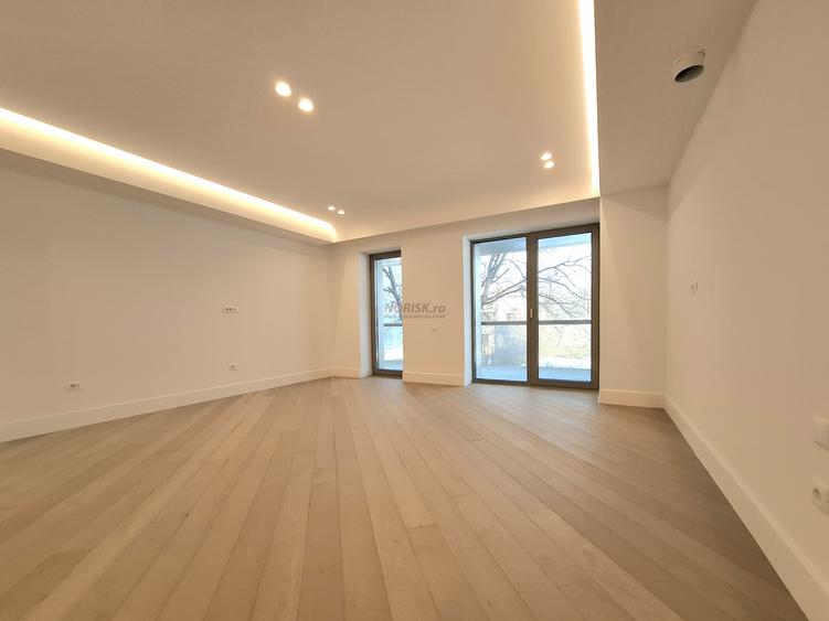 3 Camere | 103 MP | Terasă 13 MP | Cortina 126 | Erou Iancu Nicolae