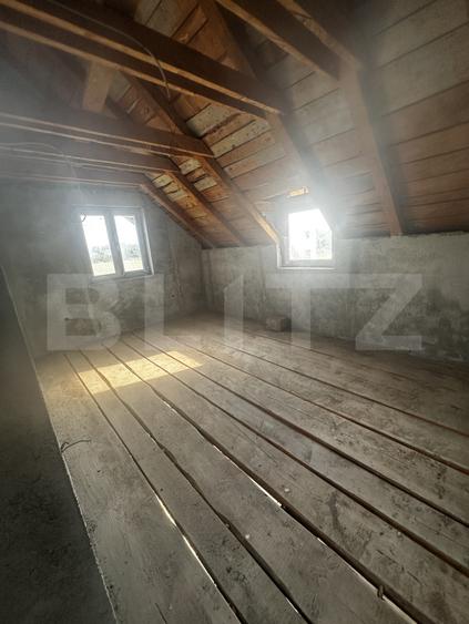 Casa de vanzare, semifinisata, zona Paulesti