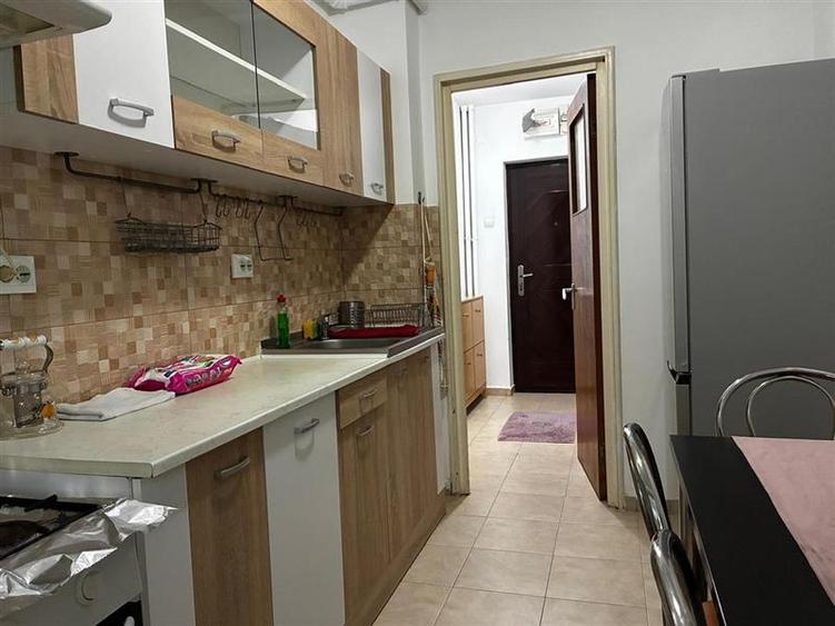 Inchiriere apartament 2 camere - Piata Muncii - Liceu Nicolae Teclu