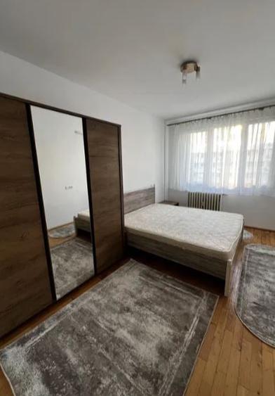 Dristor metrou,bl.reabilitat,et.7/10,DECOMANDAT,mobilat,utilat complet,AC,balcon