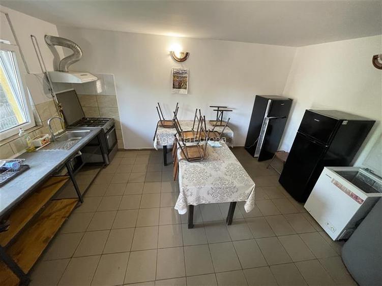 Casa tip Pensiune zona Dallas-Tulcea - 30