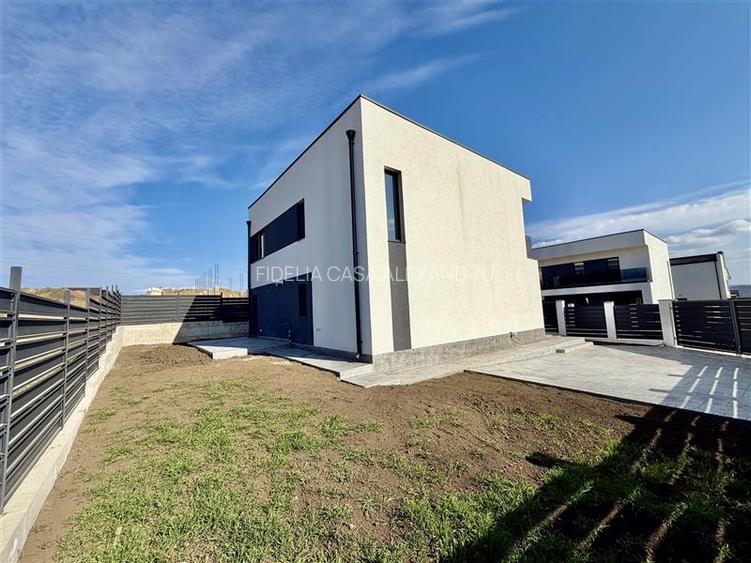 Casa vile vanzare Miroslava - 3