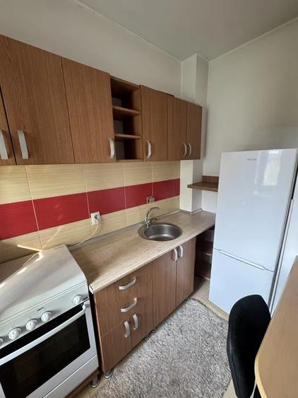Garsoniera Dobroesti Str Marului Etaj 2/5 40 Mp cu Balcon