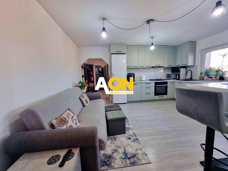 Apartament cu 2 camere reconfigurat, 52 mp utili, zona Cetate
