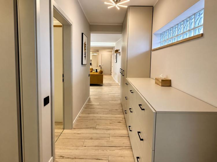 For Rent | Premium 3-Room Apartment | 93 sqm | Terrace | Piața Romană