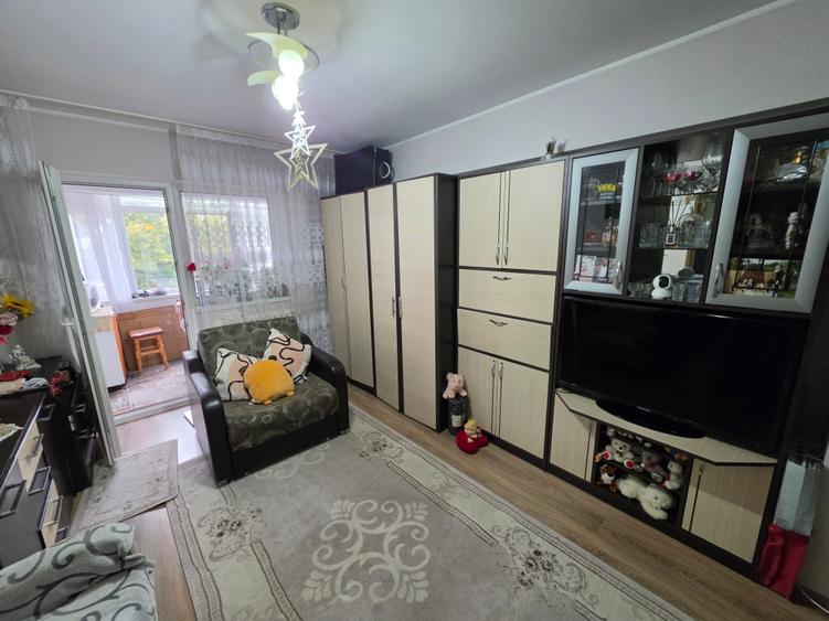Garsoniera renovata in Grivita