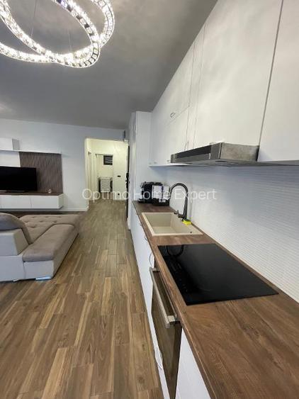 2 camere complex exclusivist, langa Peles, et 1, 72mp, 2025, se vinde la cheie