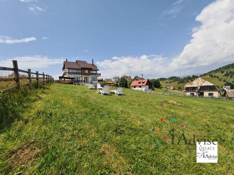 Vila Cu Panorama De Vanzare In Fundata