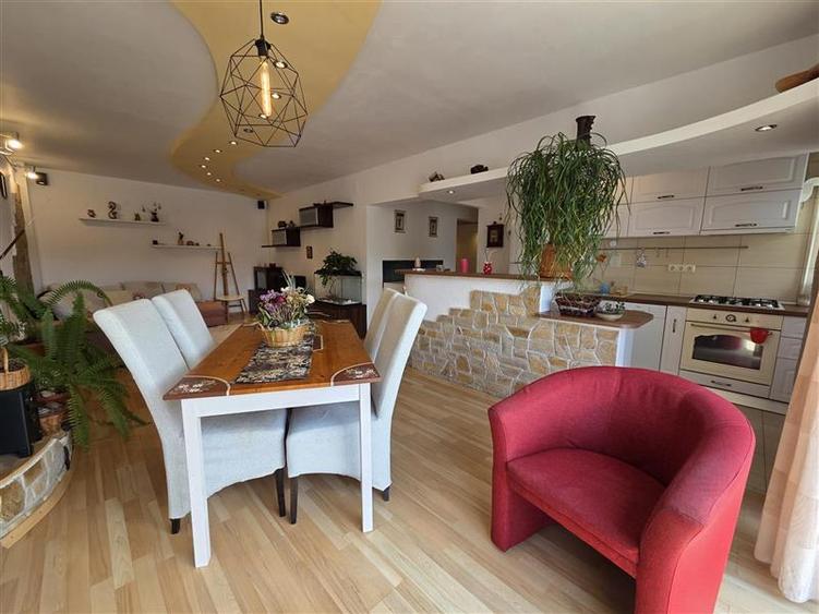 Apartament superb cu priveliste bulevardul Grivitei