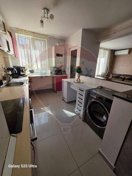 Apartament cu 2 camere de vânzare în Baia Sprie zona Central