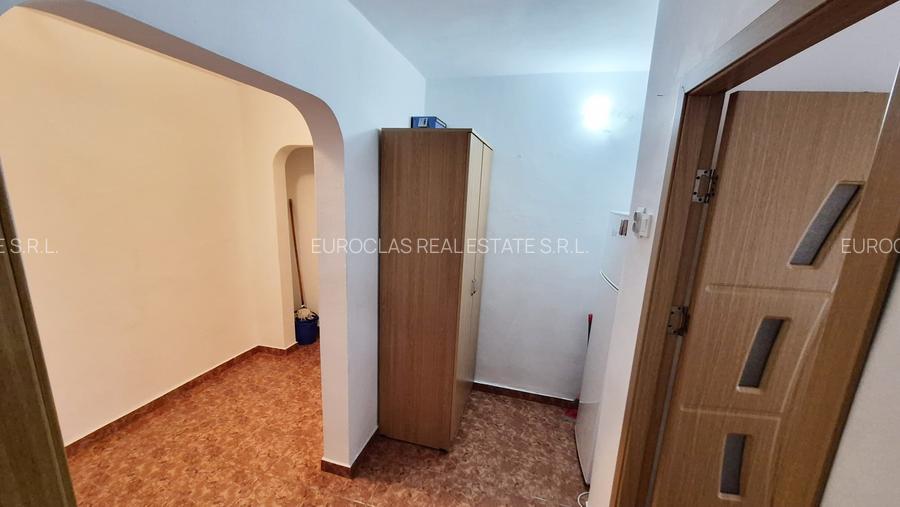 Garsoniera decomandata 38 mp - zona Inel II - 70,000 euro(Cod E5) - 3