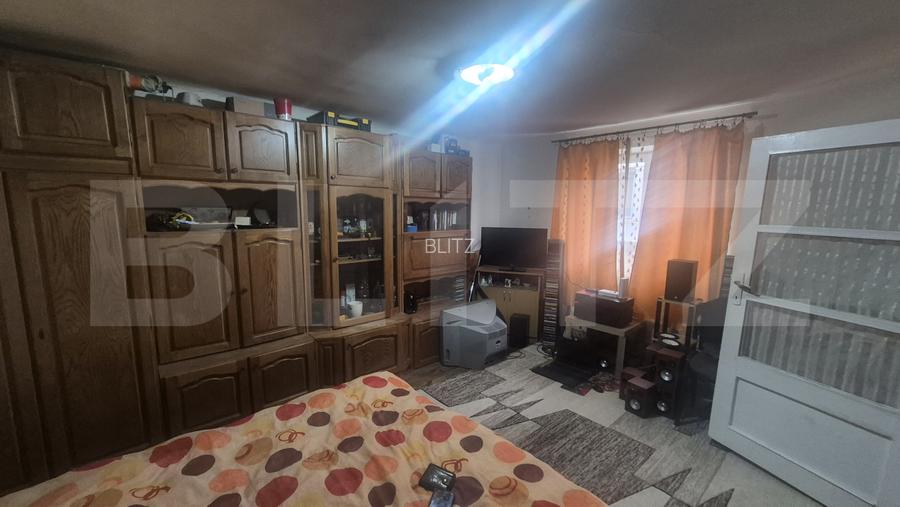 Casa cu 2 camere de vanzare, 50 mp, teren 335 mp, strada Mara, zona Piata Mica - 9