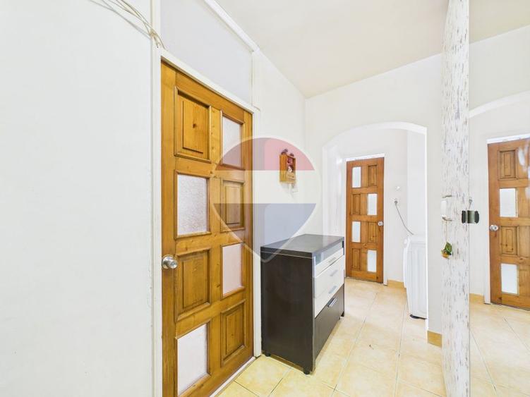 Apartament cu 2 camere de vânzare în zona Doamna Ghica