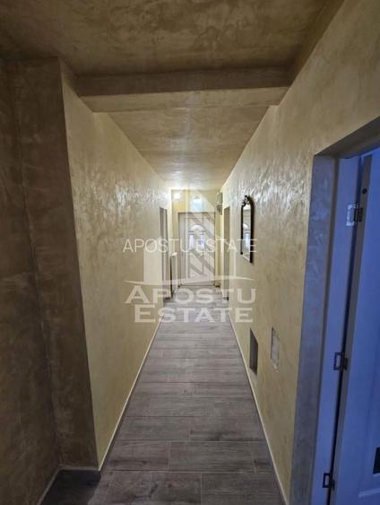 Casa cu 2 camere,centrala proprie, garaj,teren 350 mp ,zona Blascovici - 11