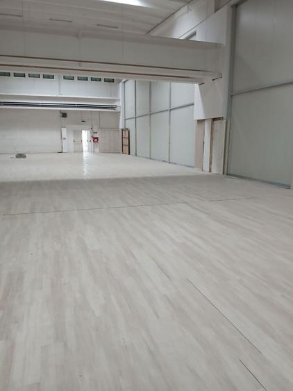 Proprietar, inchiriez spatiu comercial si birouri, 1.774 mp