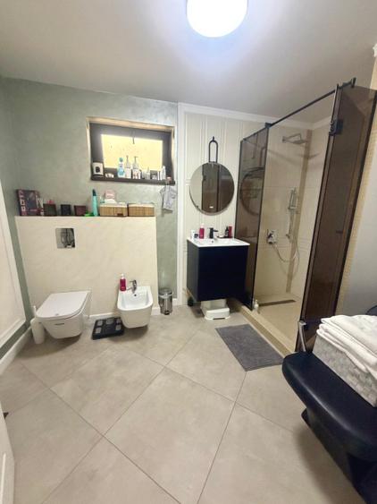 Casă Modernă | 320 mp Utili | Piscină | Complet Mobilată și Utilată