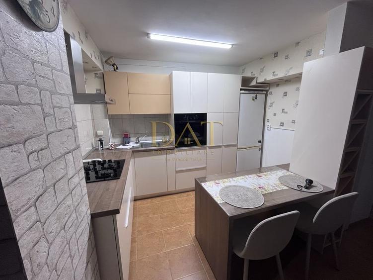 Apartament 2 camere de închiriat în Zorilor | Parcare și boxă