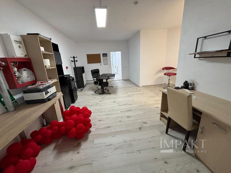 De vânzare spațiu comercial, show-room - Florești