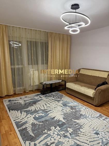 Apartament 2 camere de inchiriat Cetate-Mercur