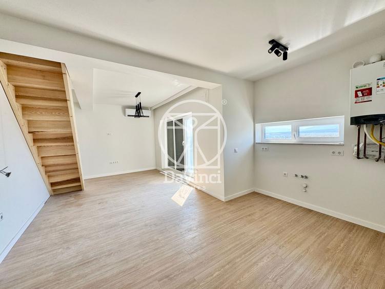 Penthouse 4 camere si 2 bai, intabulat, finisat la cheie - aer cond.
