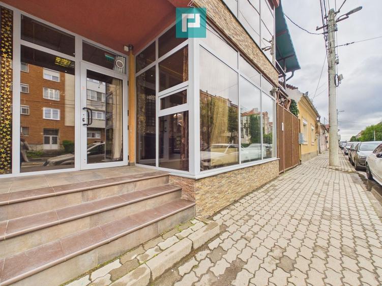 Spațiu comercial Parter de închiriat