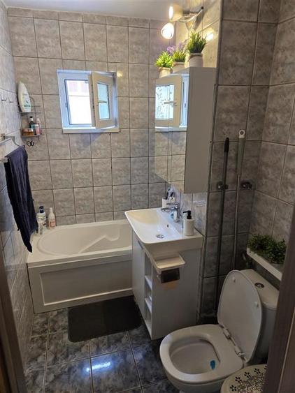 Mobilat si Utilat la Cheie Parter Zona Dambovita