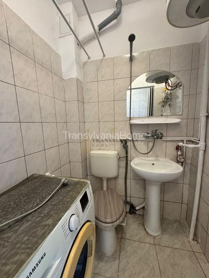 Garsoniera la parter zona Stefan Cel Mare - 9