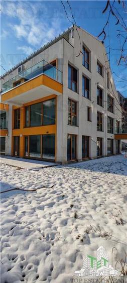 Apartament 3 camere, Duplex P+1 si curte proprie de 110 mp, bloc boutique, finis
