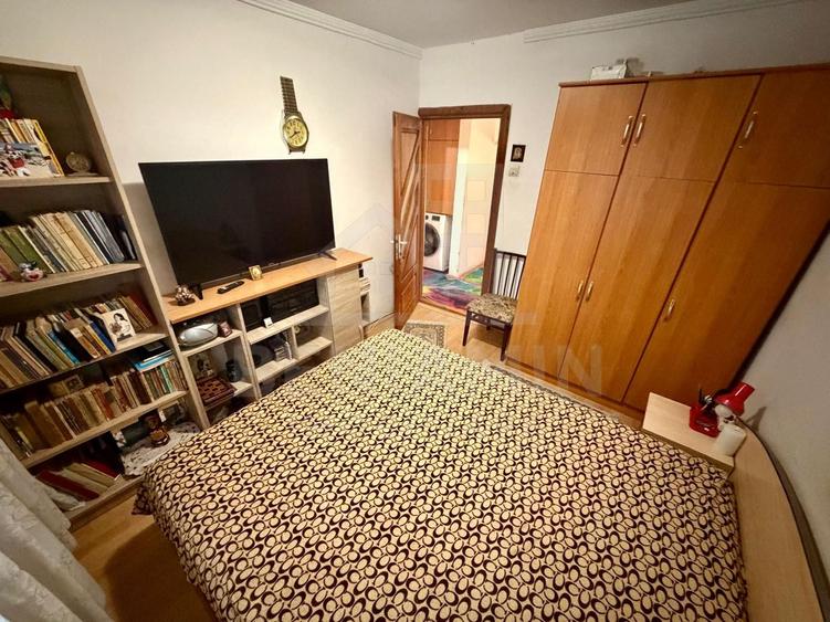 4 camere decomandate - Craiovita Noua - etaj 2 cu 2 bai - bloc 1982 -