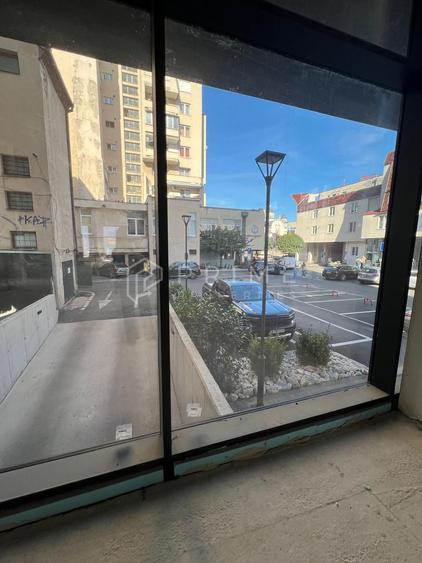 Spațiu comercial premium de închiriat, 400 mp, ultracentral Tg. Mureș