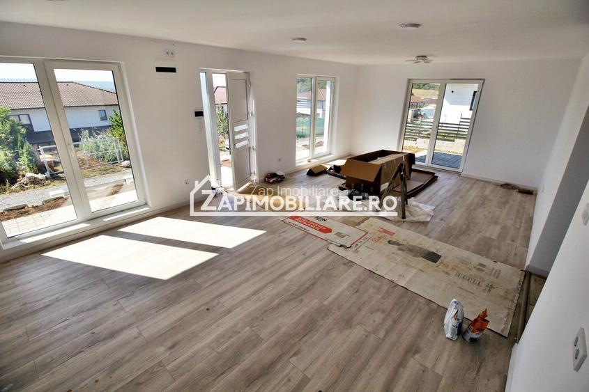 Casa pe 1 nivel,4 camere,2 bai,110 mp.1 dressing,500mp teren - 9