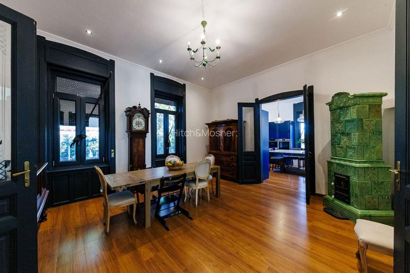 Casa cu Personalitate – Un Amestec Fascinant de Stil Istoric și Contemporan - 6