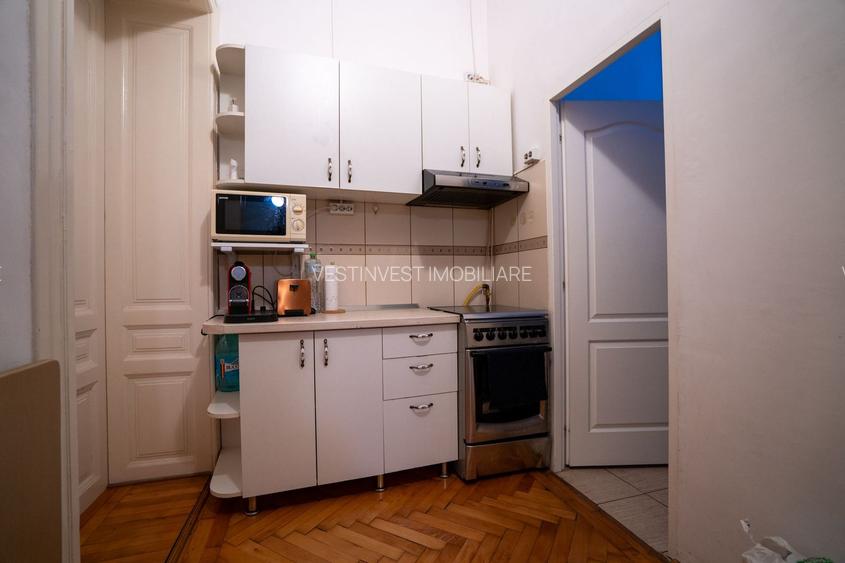 Apartament central de vânzare – la curte comună - Oradea - 9