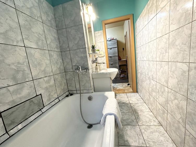 Apartament 3 camere, etaj 3, 50 mp - zona Calea Sagului - 11
