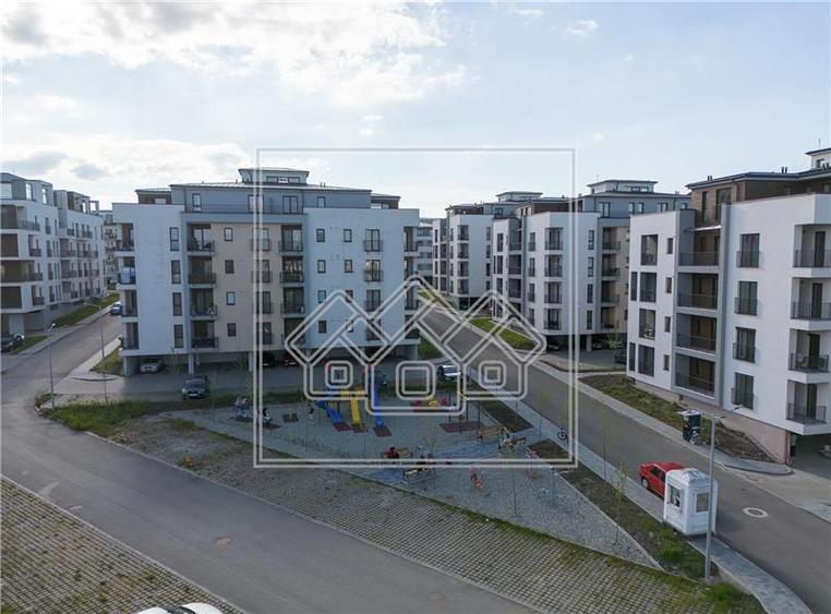 Apartament 3 camere, 72 mp utili, bloc nou, lift, boxa la subsol