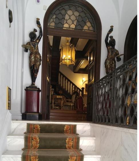 Magheru-Romana! Vila/Hotel  S+D+P+2+M,