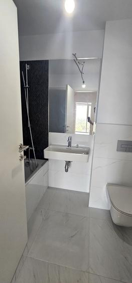 Apartament cu vedere la lacul Floreasca etajul 20