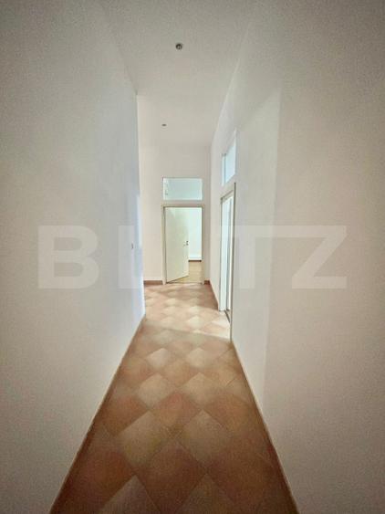 Apartament de patrimoniu, 5 camere, 125 mp – clădire istorică