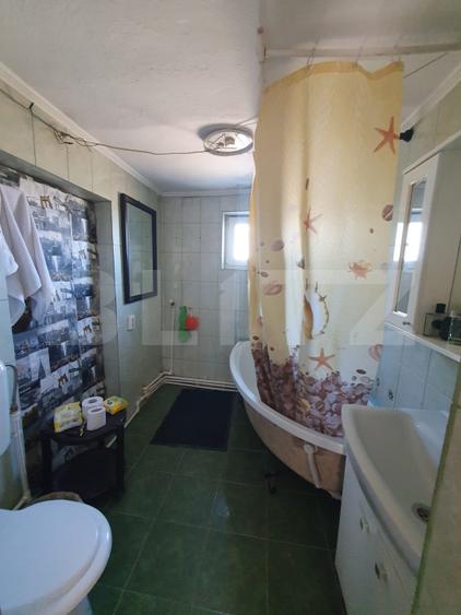 Casa din caramida, semifinisata, 86 mp, teren 360 mp, zona Dragomirești
