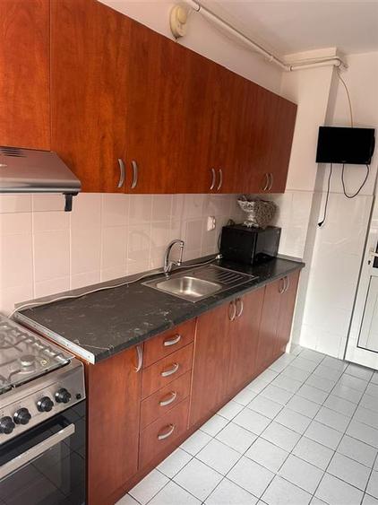 Apartament 3 camere de inchiriat | Bd. Garii | Decomandat