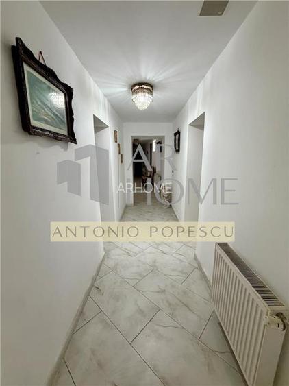 Casa 11 camere D+P,cu o arhitectura deosebita, ultracentral, Ploiesti. - 23