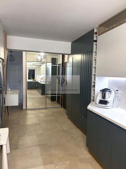 Apartament deosebit cu 4 camere | Terasă spectaculoasă | Bună Ziua