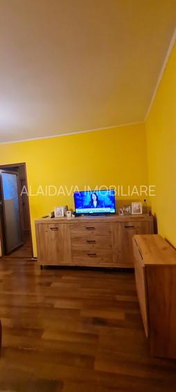 Casa de Cultura_apartament 2camere,pret 77.900E - 4