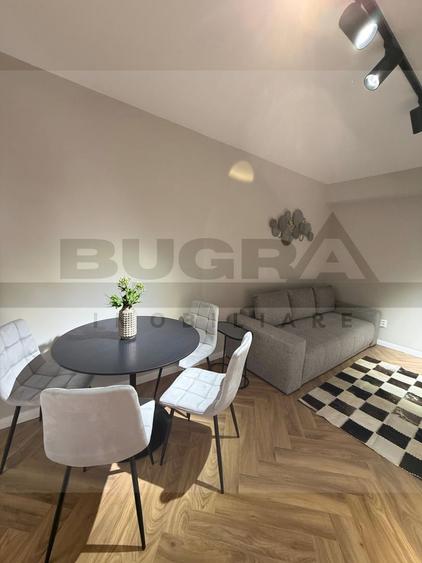 Apartament 3 camere, super finisat, parcare, zona Terra