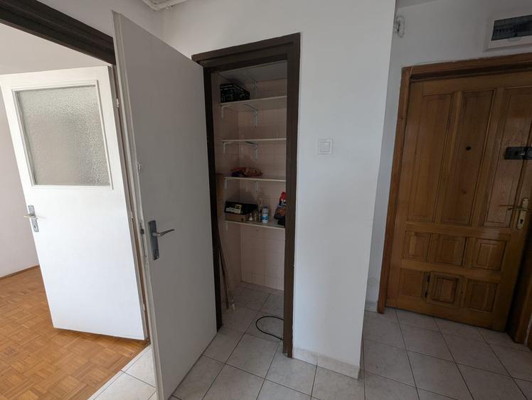 Apartament 2camere decomandate, 48mp, etaj2 – P. Mihai Viteazu Central