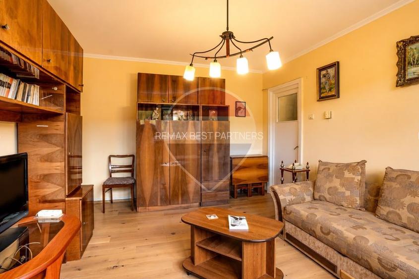 Apartament cu 3 camere de vanzare in Grigorescu - 5