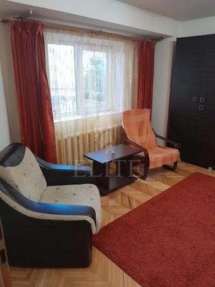 Apartament o camera în zona STRAZII IZLAZULUI