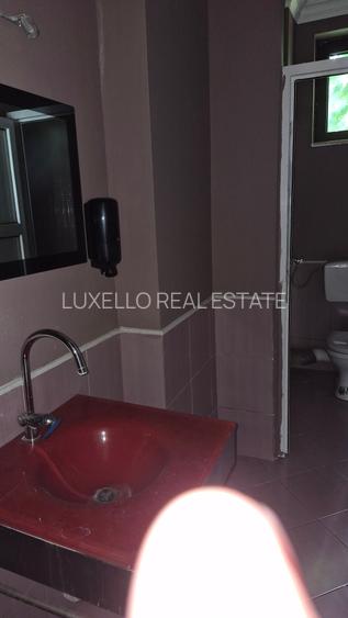 SHOWROOM - MAGAZIN -  PRODUCTIE - DEPOZITARE - 44