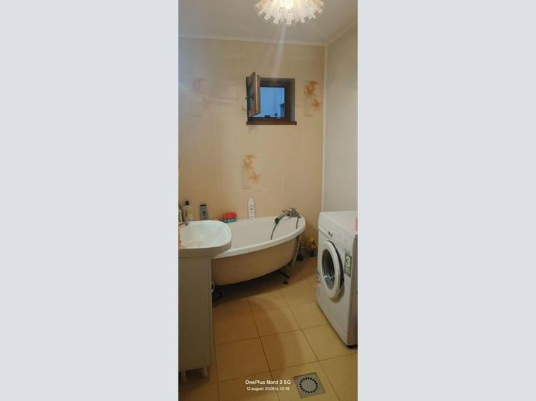 De vânzare: Vilă 3 camere, curte individuală – Zona Tei (Sector 2)
